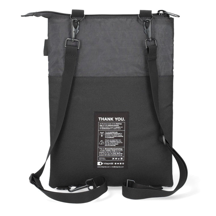 Sustainable Laptop Sleeve 15'' with Straps