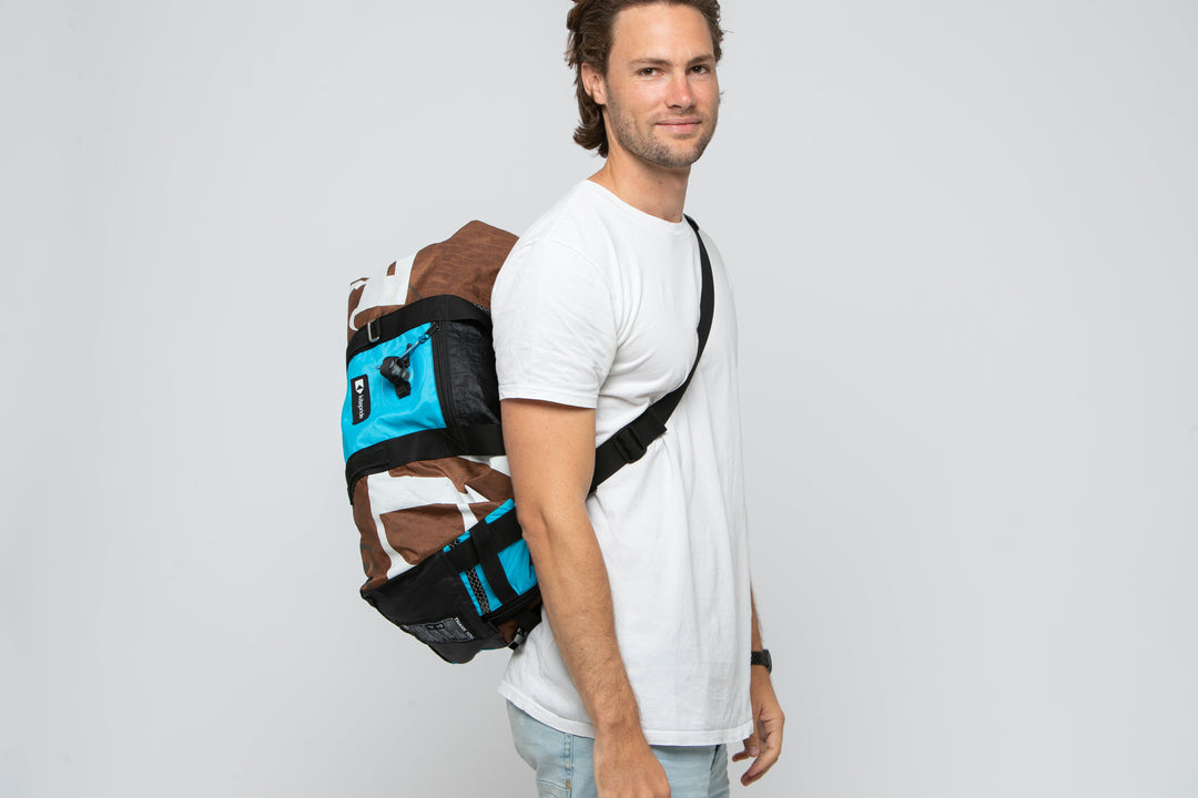 RiseAndWalk Nachhaltige Reisetasche